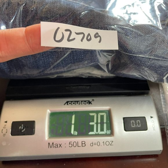 Rag & Bone Womens Distressed Dre Capri Jeans Size 33 Blue Raw Hem Deville Wash - Picture 14 of 14